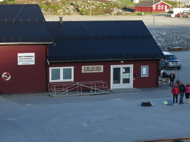Hurtigruten_2015-06-24_03-13